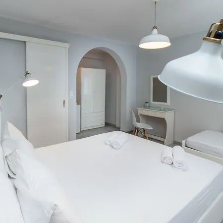 Ippokampos Beachfront 2*