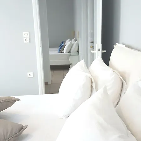 Ippokampos Beachfront Hotel