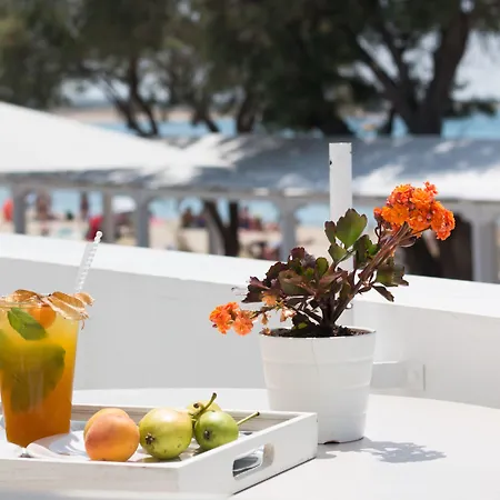 Ippokampos Beachfront ホテル