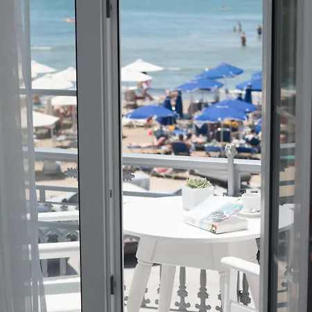 Ippokampos Beachfront ホテル Naxos City