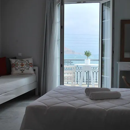 Ippokampos Beachfront * Naxos City