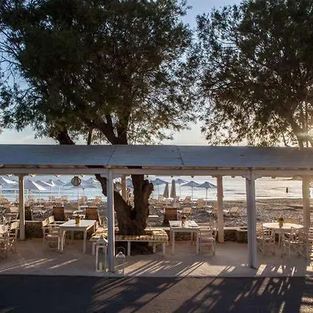 Apartment Ippokampos Beachfront Naxos City